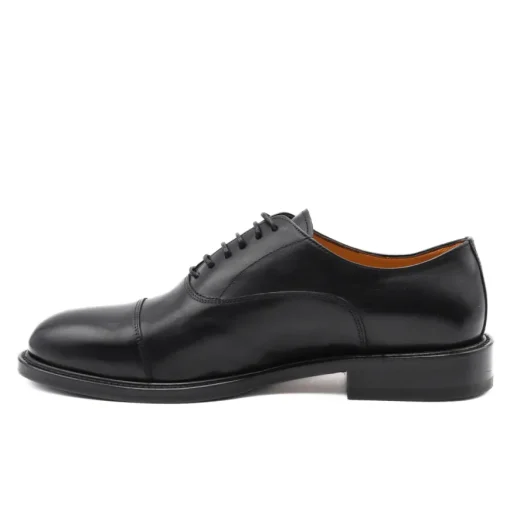 CALPIERRE STRINGATA BK251 PUNTALE NERO